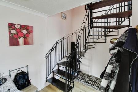 1 bedroom Detached house to let in Willoughby Court, Dogsthorpe, Peterborough, PE1