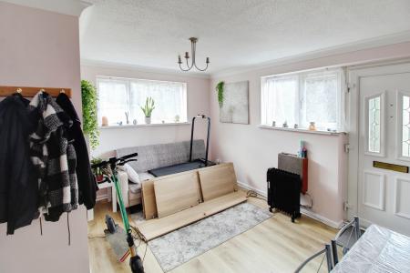 1 bedroom Detached house to let in Willoughby Court, Dogsthorpe, Peterborough, PE1