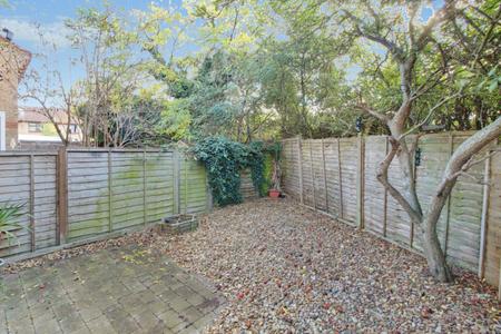 1 bedroom End of terrace house for sale in Whitacre, Parnwell, Peterborough, PE1