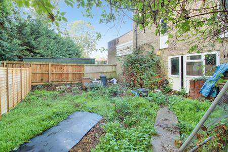 1 bedroom Ground floor maisonette for sale in Benland, Bretton, Peterborough, PE3