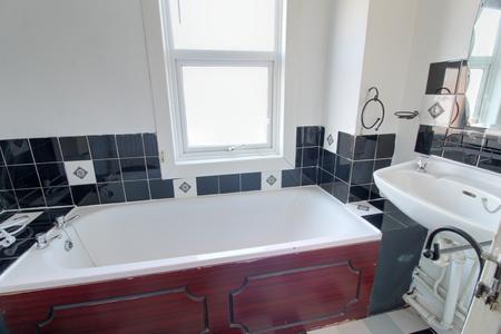 1 bedroom Flat to let in Lincoln Road, Peterborough, PE1