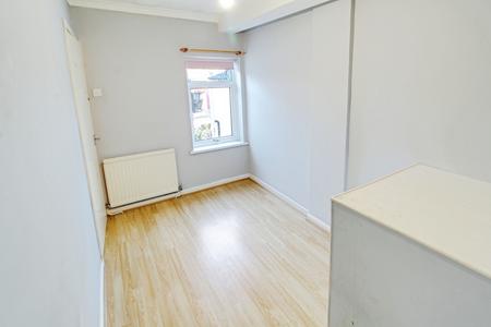 2 bedroom Terraced House to let in South Street, Stanground, Peterborough, PE2