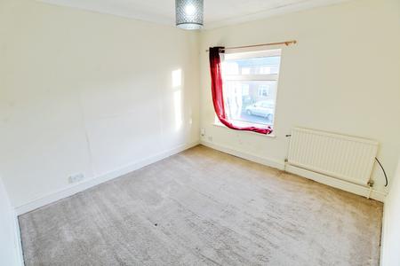2 bedroom Terraced House to let in South Street, Stanground, Peterborough, PE2