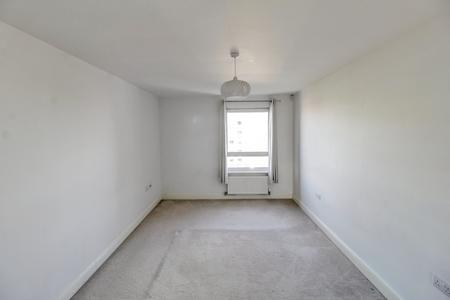 2 bedroom Flat to let in Hawksbill Way, Fletton, Peterborough, PE2
