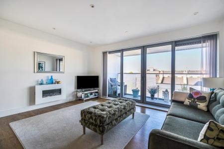 1 bedroom Flat for sale in Discovery Road, Plymouth, PL1