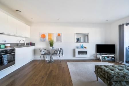 1 bedroom Flat for sale in Discovery Road, Plymouth, PL1