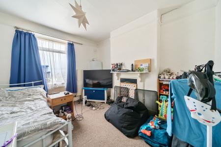 2 bedroom Terraced House for sale in Victoria Road, Higher St Budeaux, Plymouth, PL5
