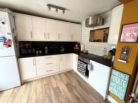 2 bedroom Terraced House for sale in Welsford Avenue, Plymouth, PL2
