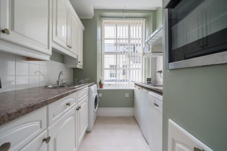 2 bedroom Flat for sale in Wingfield Road, Stoke, Plymouth, PL3