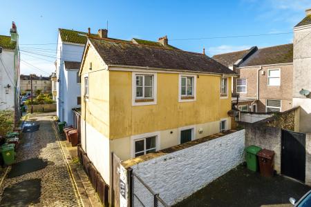 3 bedroom Detached house for sale in Wyndham Mews