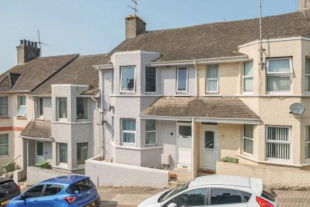 1 bedroom Flat for sale in Barton Avenue, Keyham, Plymouth, PL2