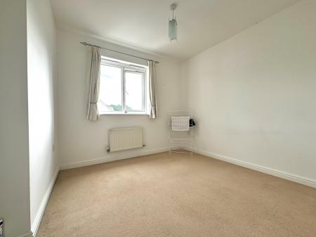 2 bedroom Flat to let in Tovey Crescent, Manadon Park, Plymouth, PL5