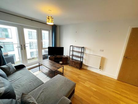 1 bedroom Flat to let in Trinity Street, Quadrant Quay, Plymouth, PL1