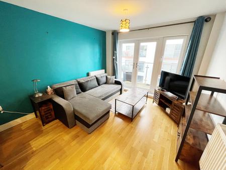 1 bedroom Flat to let in Trinity Street, Quadrant Quay, Plymouth, PL1