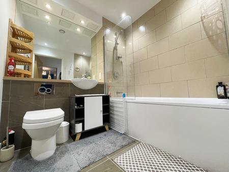 1 bedroom Flat to let in Trinity Street, Quadrant Quay, Plymouth, PL1
