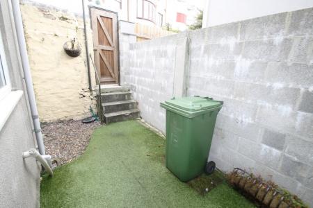 2 bedroom Terraced House to let in Lanhydrock Road, St. Judes, Plymouth, PL4