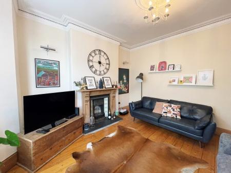 3 bedroom Terraced House to let in Sea View Avenue, Lipson, Plymouth, PL4