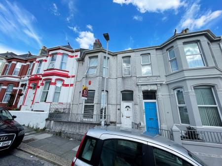 Sea View Avenue, Lipson, Plymouth, PL4