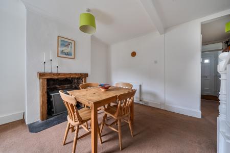 3 bedroom End of terrace house for sale in West Hill Road