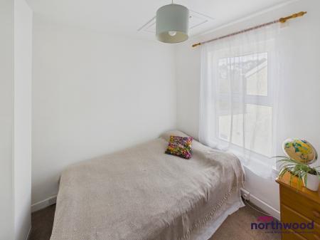 3 bedroom End of terrace house for sale in West Hill Road