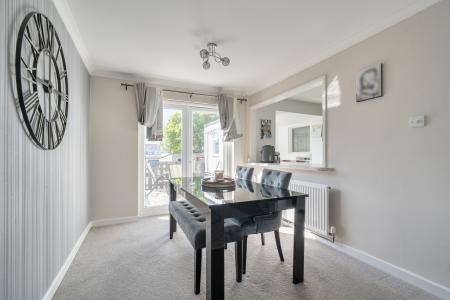 2 bedroom Terraced House for sale in Kipling Gardens
