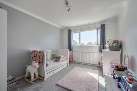 2 bedroom Terraced House for sale in Kipling Gardens