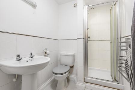 1 bedroom Flat to let in Latitude 52