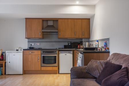 1 bedroom Flat to let in Latitude 52