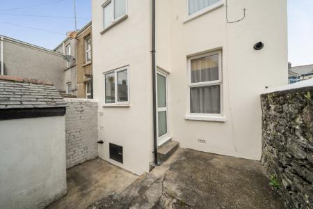 2 bedroom Terraced House for sale in Laira Bridge Road