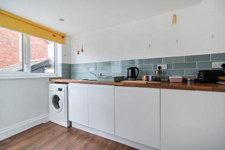 2 bedroom Terraced House for sale in Laira Bridge Road