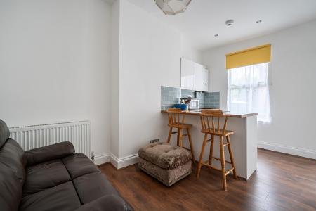 2 bedroom Terraced House for sale in Laira Bridge Road