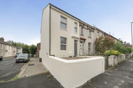2 bedroom Terraced House for sale in Laira Bridge Road