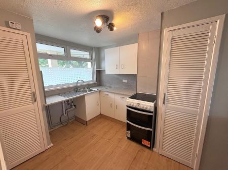 3 bedroom Maisonette to let in Vaagso Close, Devonport, Plymouth, PL1
