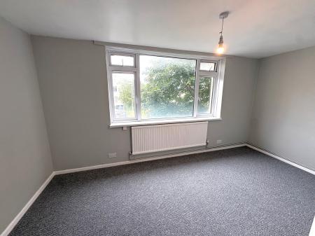 3 bedroom Maisonette to let in Vaagso Close, Devonport, Plymouth, PL1