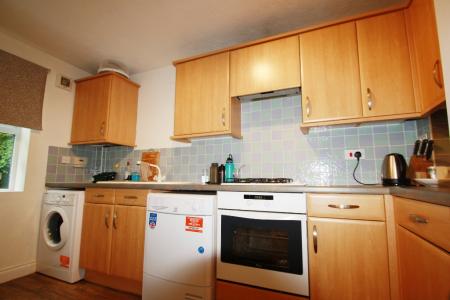 3 bedroom Terraced House to let in Ramsey Gardens, Manadon Park, Plymouth, PL5