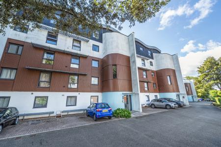 2 bedroom Flat for sale in Explorer Court, Milehouse, Plymouth, PL2