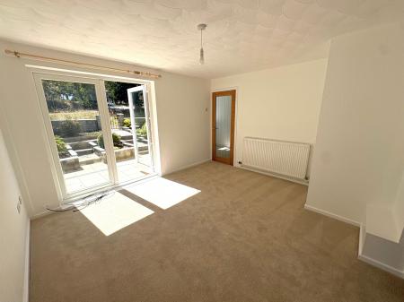 2 bedroom Terraced House to let in St Peters Road, Manadon, Plymouth, PL5