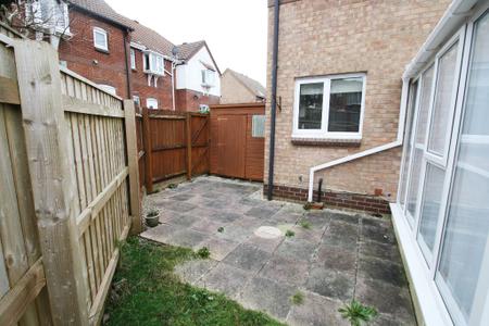2 bedroom Terraced House to let in Great Park Close, Plympton, Plymouth, PL7