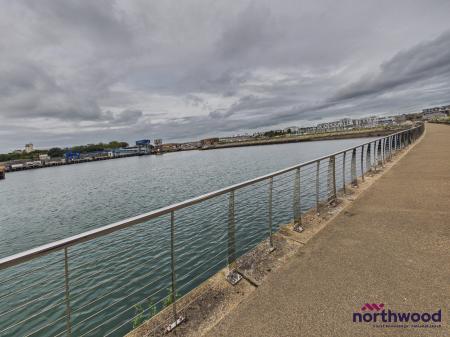 1 bedroom Flat for sale in Kingdom Street, Quadrant Wharf, Plymouth, PL1