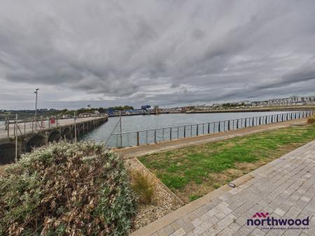 1 bedroom Flat for sale in Kingdom Street, Quadrant Wharf, Plymouth, PL1