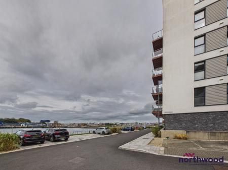 1 bedroom Flat for sale in Kingdom Street, Quadrant Wharf, Plymouth, PL1