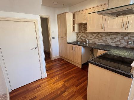 1 bedroom Flat to let in Regent Street, City Centre, Plymouth, PL4