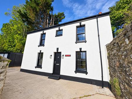 3 bedroom Detached house to let in Priory Road, Lower Compton, Plymouth, PL3
