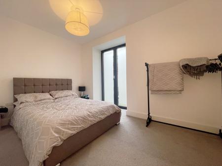 2 bedroom Flat to let in Elliot Street, The Hoe, Plymouth, PL1