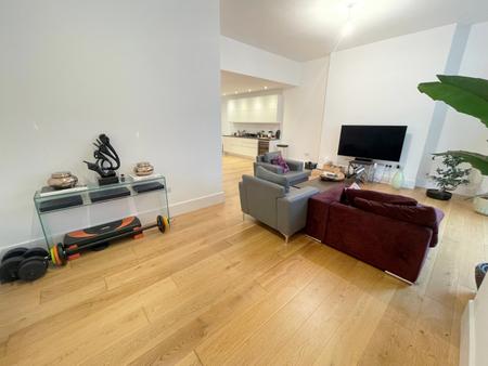 2 bedroom Flat to let in Elliot Street, The Hoe, Plymouth, PL1