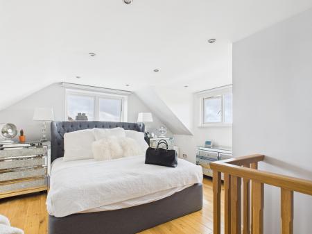 4 bedroom Semi-detached house for sale in Aberdare Avenue, Drayton, Portsmouth, PO6