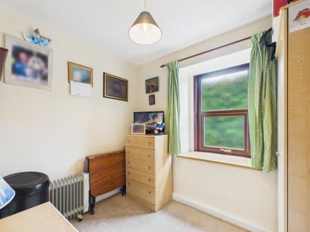 2 bedroom Flat for sale in Albert Rd, Cosham, Portsmouth, PO6