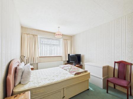 3 bedroom Semi-detached house for sale in Aldsworth Gardens, Drayton, Portsmouth, PO6