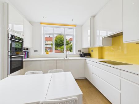 4 bedroom Semi-detached house for sale in Evelegh Road, Farlington, Portsmouth, PO6