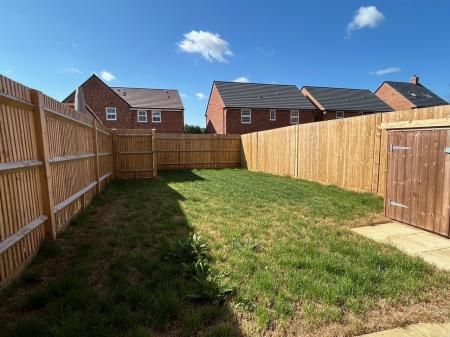 3 bedroom Semi-detached house for sale in Flint Avenue, Bedhampton, Havant, PO9